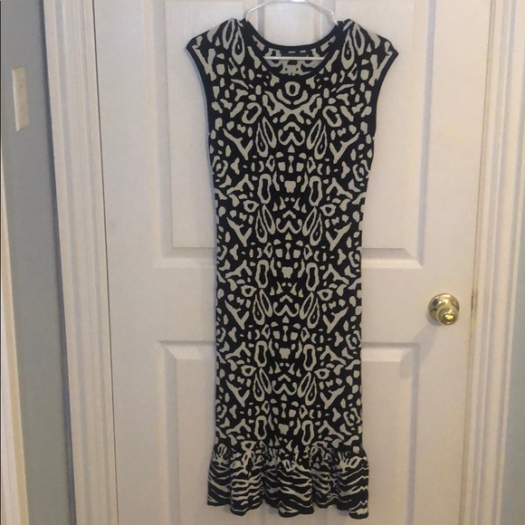 FELICITY & COCO Jacquard Body-Con Sweater Dress - Picture 4 of 8